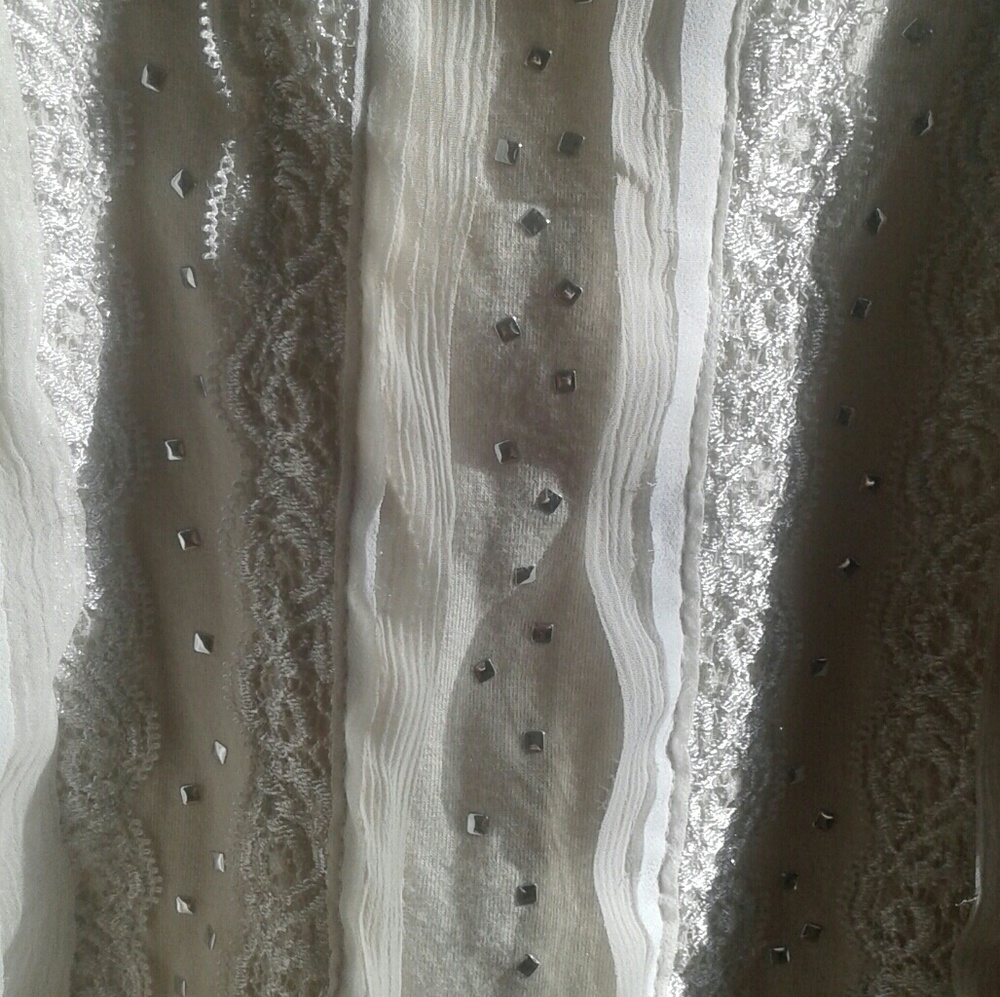 Lace Top - Picture 5 of 8